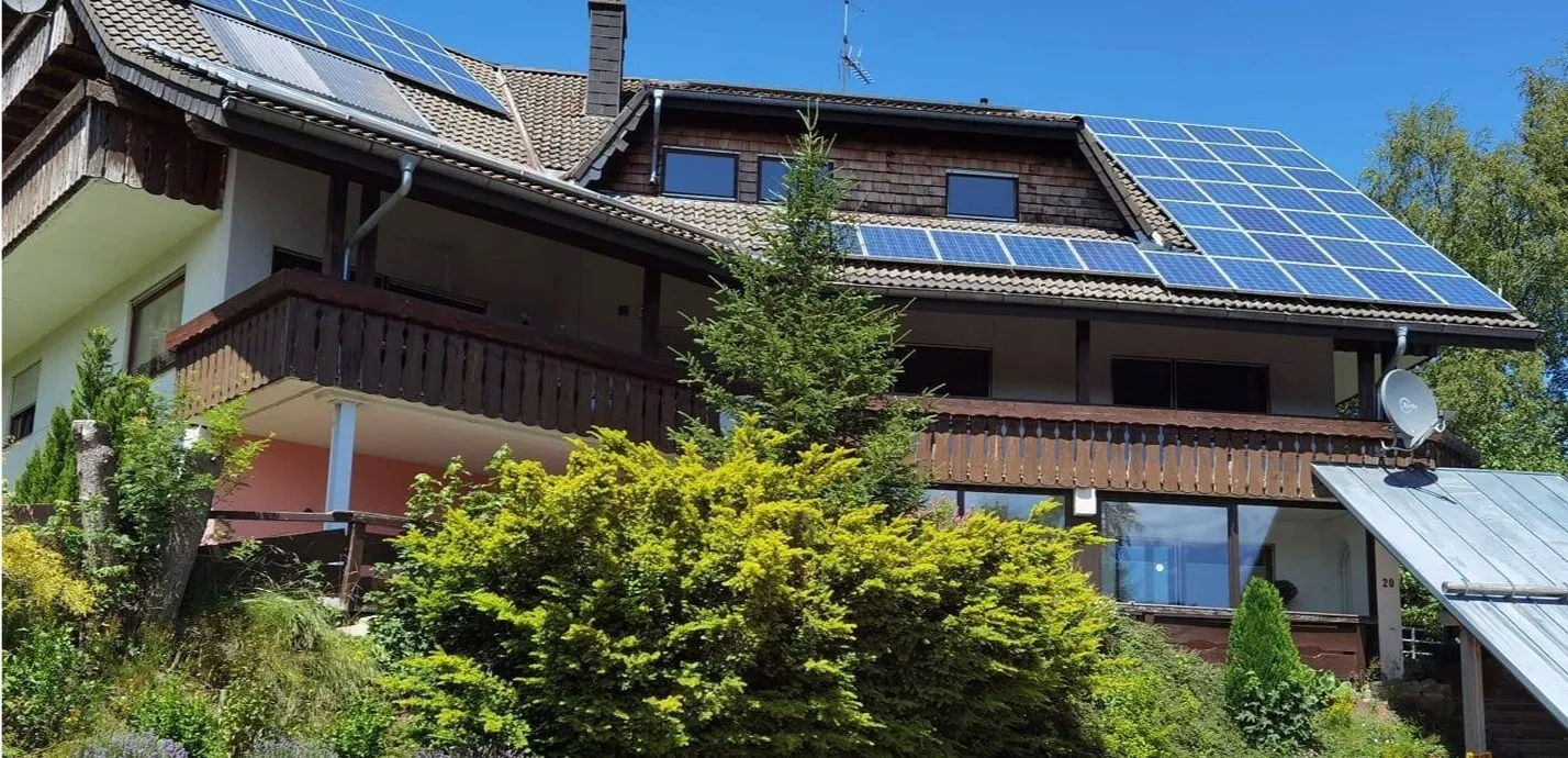 Das Ferienhaus Samy im Sommer